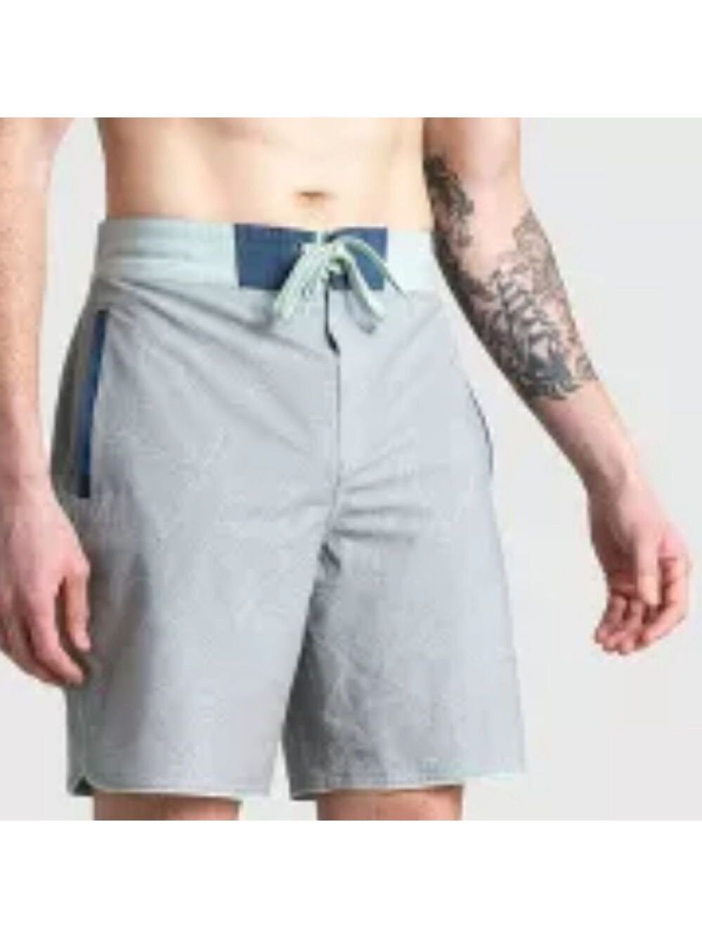 NWT United By Blue Men's Recycled 8" Scalloped Board Shorts Size 36